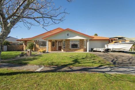 Photo of property in 3 Newport Key, Papamoa Beach, Papamoa, 3118