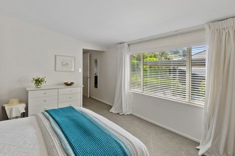 Photo of property in 15 Fineran Lane, Cashmere, Christchurch, 8022