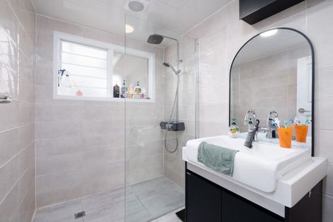 Photo of property in 19 Wilson Place, Papakura, 2110