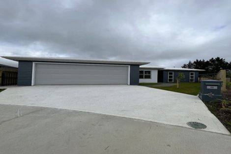 Photo of property in 9 Takapo Grove, Kelson, Lower Hutt, 5010