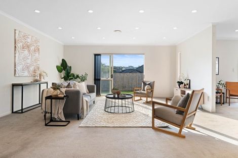 Photo of property in 6 Waynes Place, Pukekohe, 2120