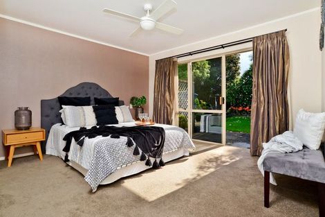 Photo of property in 18 Halcione Close, Flagstaff, Hamilton, 3210