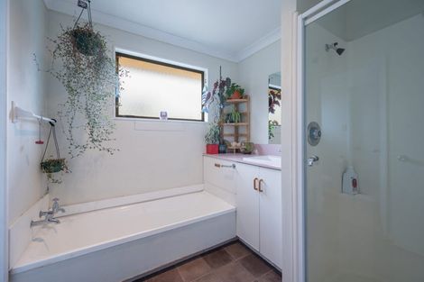 Photo of property in 17e Martin Avenue, Wakefield, 7025