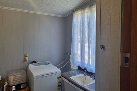 Photo of property in 60 Wylam Street, Waikaia, 9778