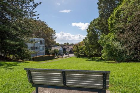 Photo of property in 7 Crown Lane, Remuera, Auckland, 1050