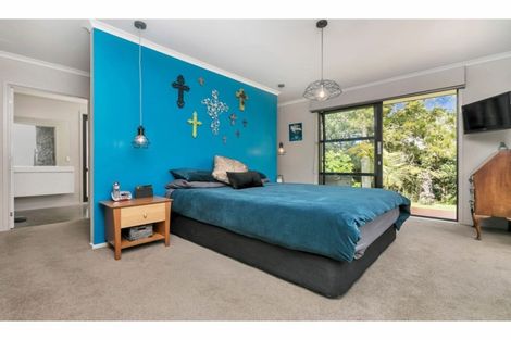 Photo of property in 433 Wairere Road, Waitakere, Henderson, 0782