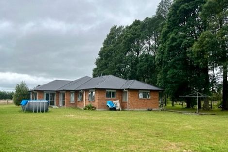 Photo of property in 93 Lincoln Road, Carterton, 5713