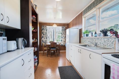 Photo of property in 31 Swansea Street, Cannons Creek, Porirua, 5024