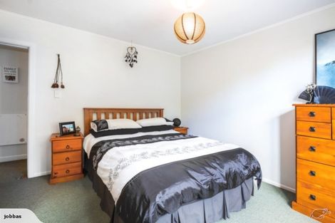 Photo of property in 5 Kiriwai Road, Paremata, Porirua, 5024