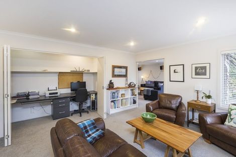 Photo of property in 48a Churchill Avenue, Hokowhitu, Palmerston North, 4410