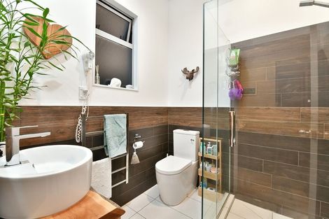 Photo of property in 84a Scott Road, Stanmore Bay, Whangaparaoa, 0932