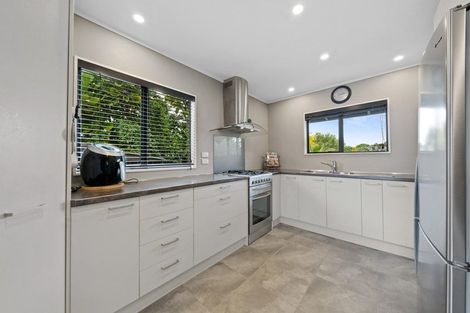 Photo of property in 27 Chums Road, Paraparaumu Beach, Paraparaumu, 5032