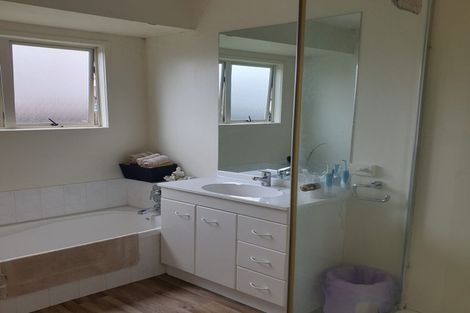 Photo of property in 11/15 O'sullivan Place, Waiuku, 2123