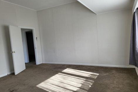 Photo of property in 11 Wood Street, Papakura, 2110