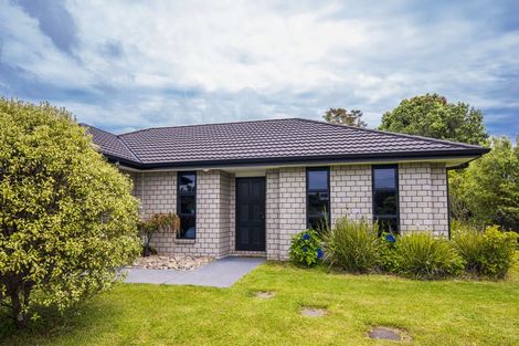 Photo of property in 1185f South Road, Oakura, 4314