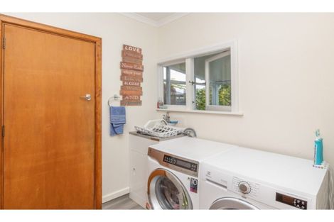 Photo of property in 234 Keyes Road, New Brighton, Christchurch, 8083