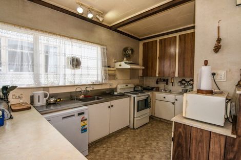 Photo of property in 50 Pitt Street, Raetihi, 4632