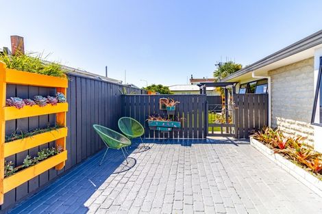 Photo of property in 87a Meeanee Road, Taradale, Napier, 4112