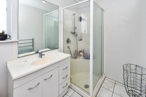 Photo of property in 41 Arimu Road, Papakura, 2110