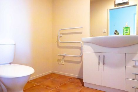 Photo of property in 11/25 Tilford Street, Woolston, Christchurch, 8062