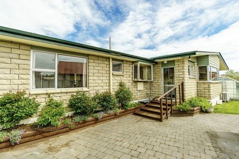 Photo of property in 75 Ashworth Street, Alexandra, 9320