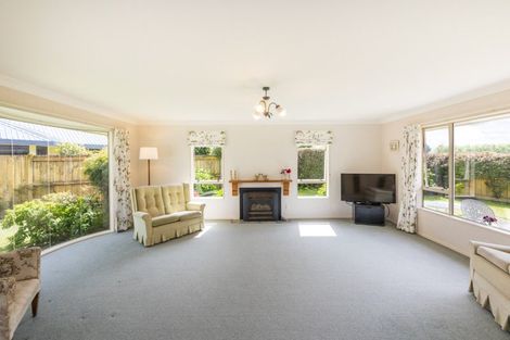 Photo of property in 34 Washington Parade, Milson, Palmerston North, 4414