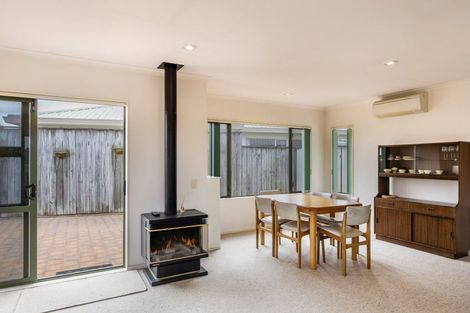 Photo of property in 10 The Grove, Nukuhau, Taupo, 3330