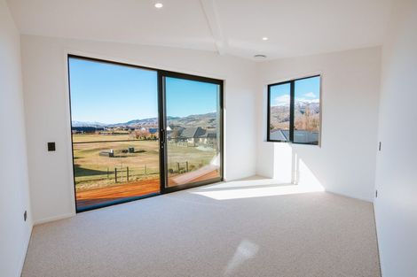 Photo of property in 19 Magnum Drive, Cromwell, 9310