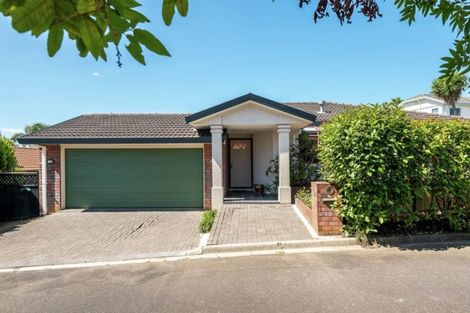 Photo of property in 2/22 Mission View Drive, Northpark, Auckland, 2013