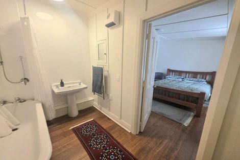 Photo of property in 10a Wharfe Street, South Hill, Oamaru, 9400