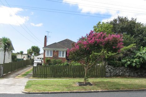 Photo of property in 82 Mays Road, Onehunga, Auckland, 1061