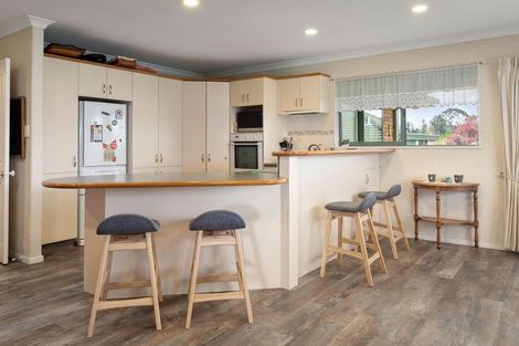 Photo of property in 4 Lansdowne Road, Katikati, 3129