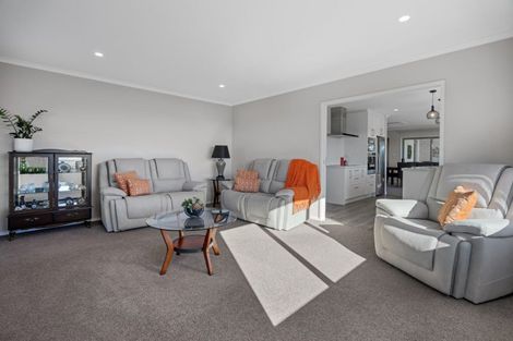 Photo of property in 6 Louise Drive, Ohauiti, Tauranga, 3112