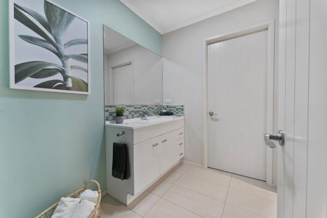 Photo of property in 57 Ainslee Street, Highlands Park, New Plymouth, 4312