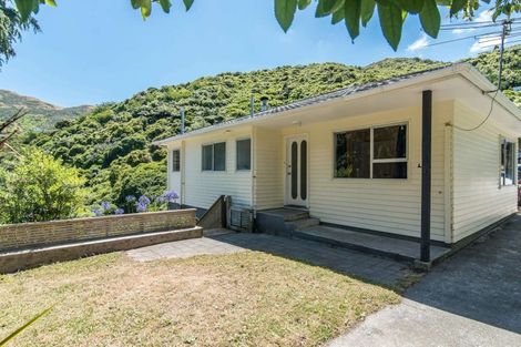 Photo of property in 34b Govind Grove, Ngaio, Wellington, 6035