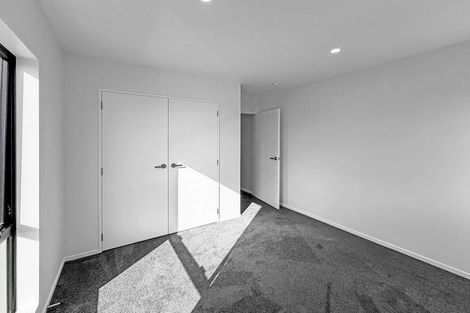 Photo of property in 21 Karaka Village Parade, Karaka, 2580