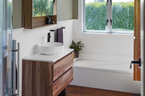 Photo of property in 5 Tui Pa Road, Te Aroha, 3392