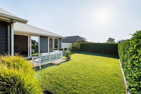 Photo of property in 2 Avian Place, Flagstaff, Hamilton, 3210