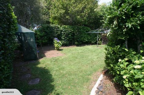 Photo of property in 2/7 Bunnythorpe Road, Papakura, 2110