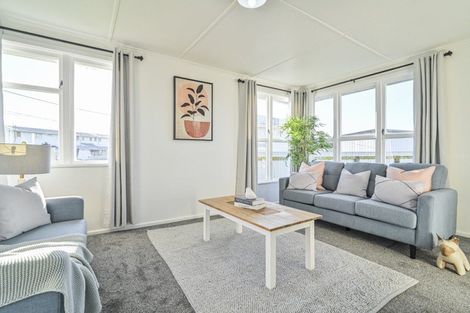 Photo of property in 403 Montgomery Street, Raureka, Hastings, 4120