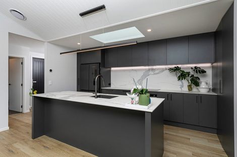 Photo of property in 19 Wooing Tree Avenue, Cromwell, 9310