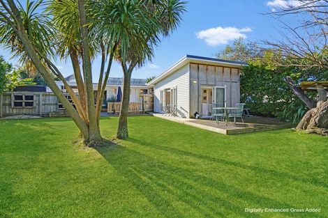 Photo of property in 11 Rutherford Road, Marewa, Napier, 4110