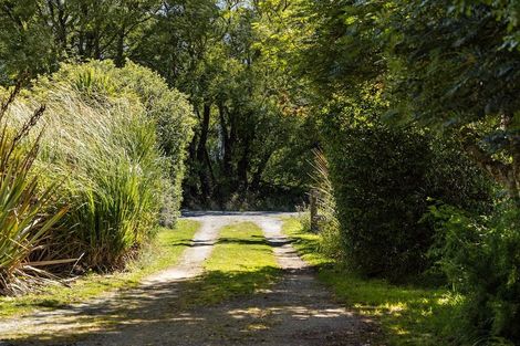 Photo of property in 570 Glenorchy-paradise Road, Glenorchy, 9372