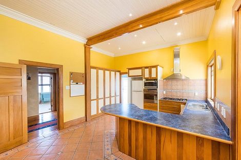 Photo of property in 92 Wood Street, Takaro, Palmerston North, 4410