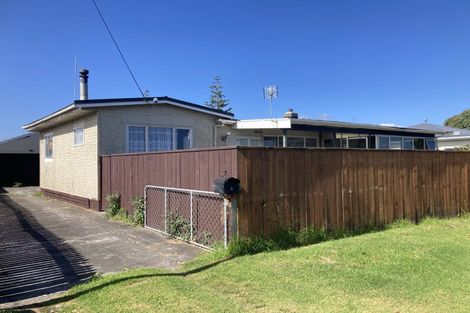 Photo of property in 2 Atkinson Street, Waitara, 4320