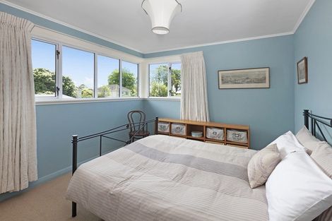 Photo of property in 106 Bryndwr Road, Bryndwr, Christchurch, 8052