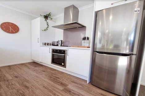 Photo of property in 8 Air Race Lane, Halswell, Christchurch, 8025