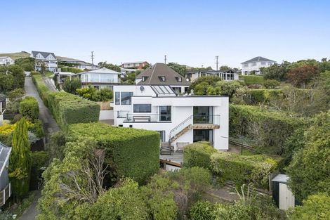 Photo of property in 2/11 Belleview Terrace, Mount Pleasant, Christchurch, 8081