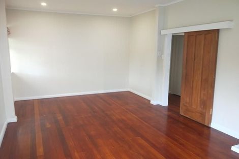 Photo of property in 39 Park Road, West End, Palmerston North, 4412