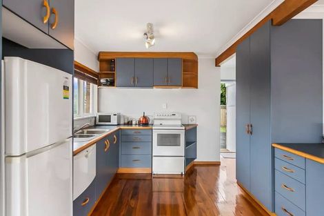 Photo of property in 2/435 Great South Road, Opaheke, Papakura, 2113